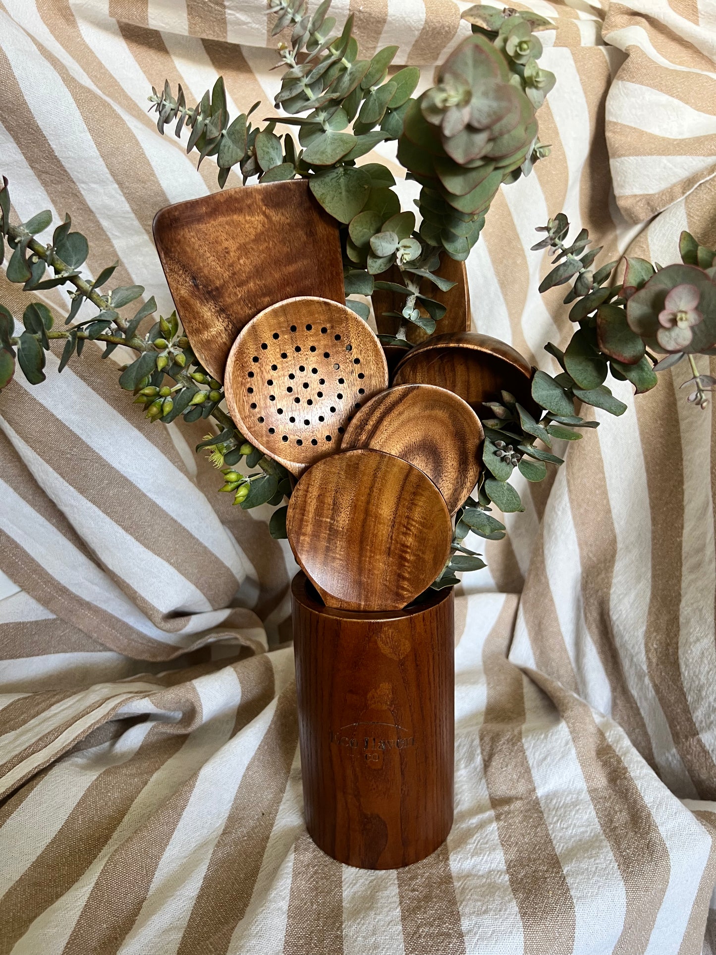 Eco Haven Co | Teak Wooden Kitchen Utensil Set 8 Piece