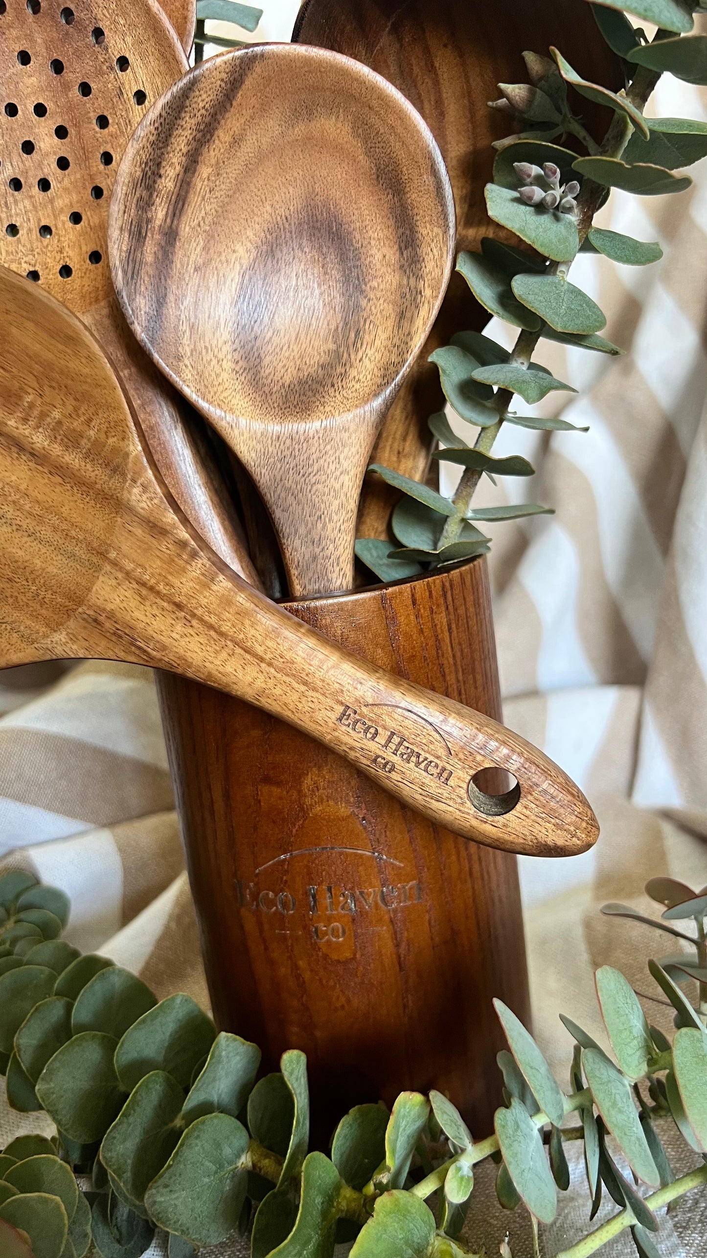 Eco Haven Co | Teak Wooden Kitchen Utensil Set 8 Piece