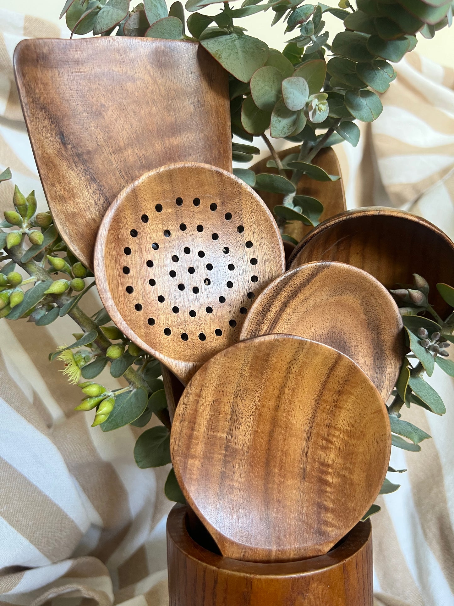 Eco Haven Co | Teak Wooden Kitchen Utensil Set 8 Piece