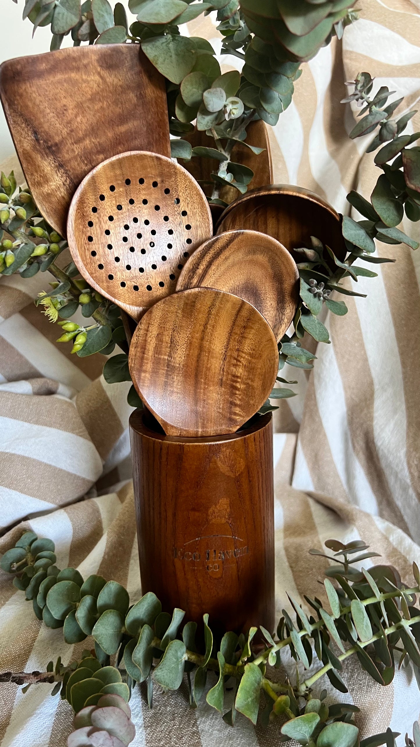 Eco Haven Co | Teak Wooden Kitchen Utensil Set 8 Piece